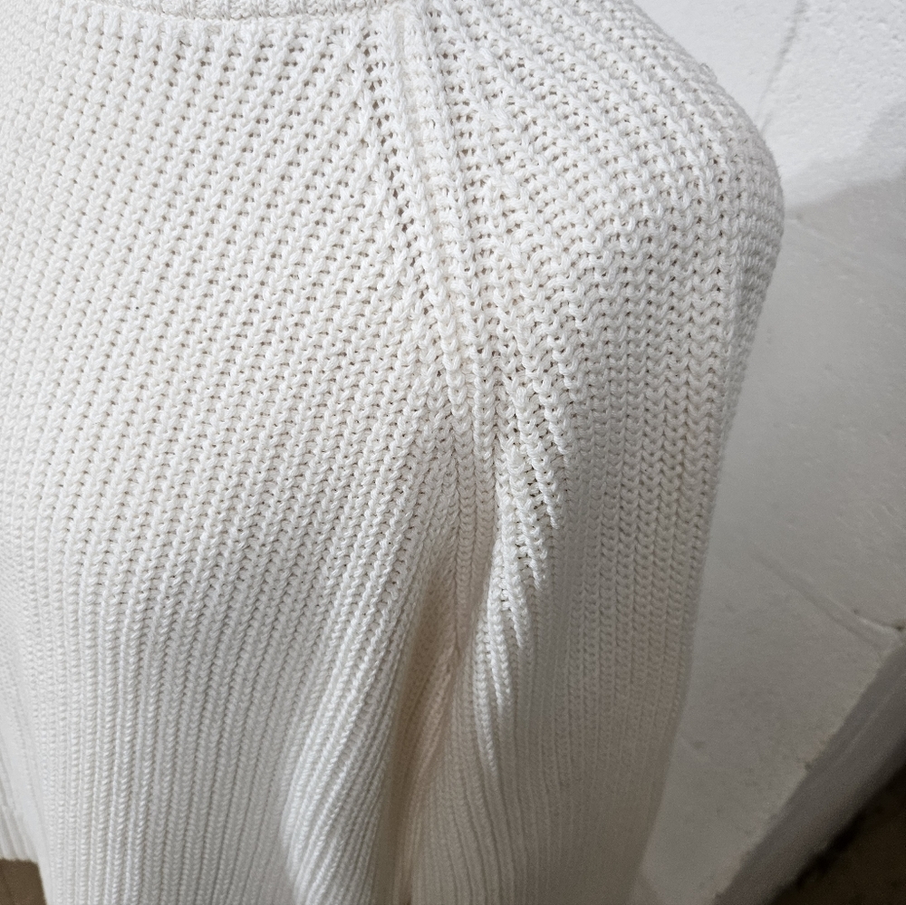 Old Navy Ribbed Sweater - Picture 3 of 6